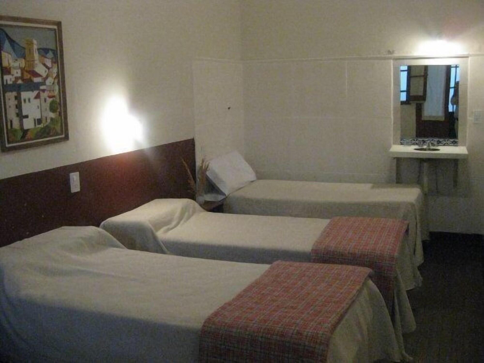 Hostal Casa De Borgoña