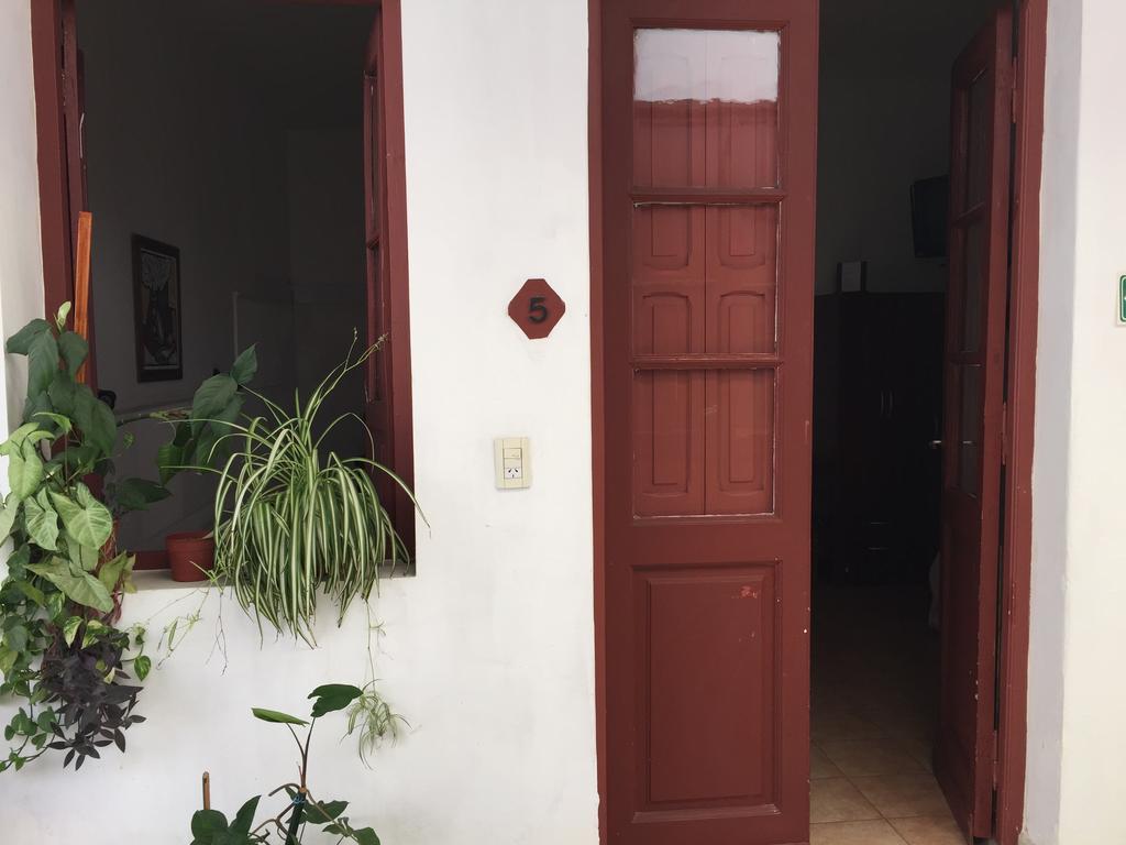 Casa De Borgoña Hostal *