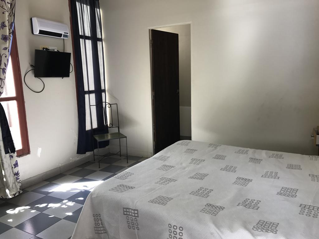 Casa De Borgoña Hostal Salta