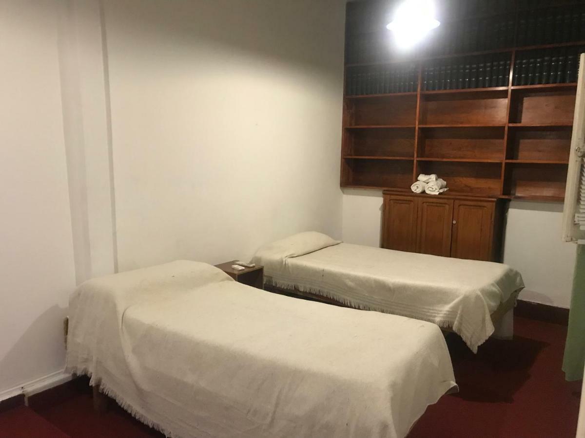 Hostal Casa De Borgoña *