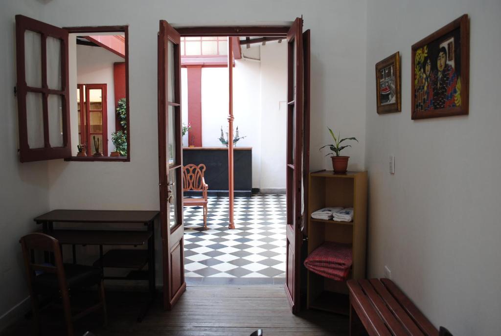 Casa De Borgona Albergue Salta